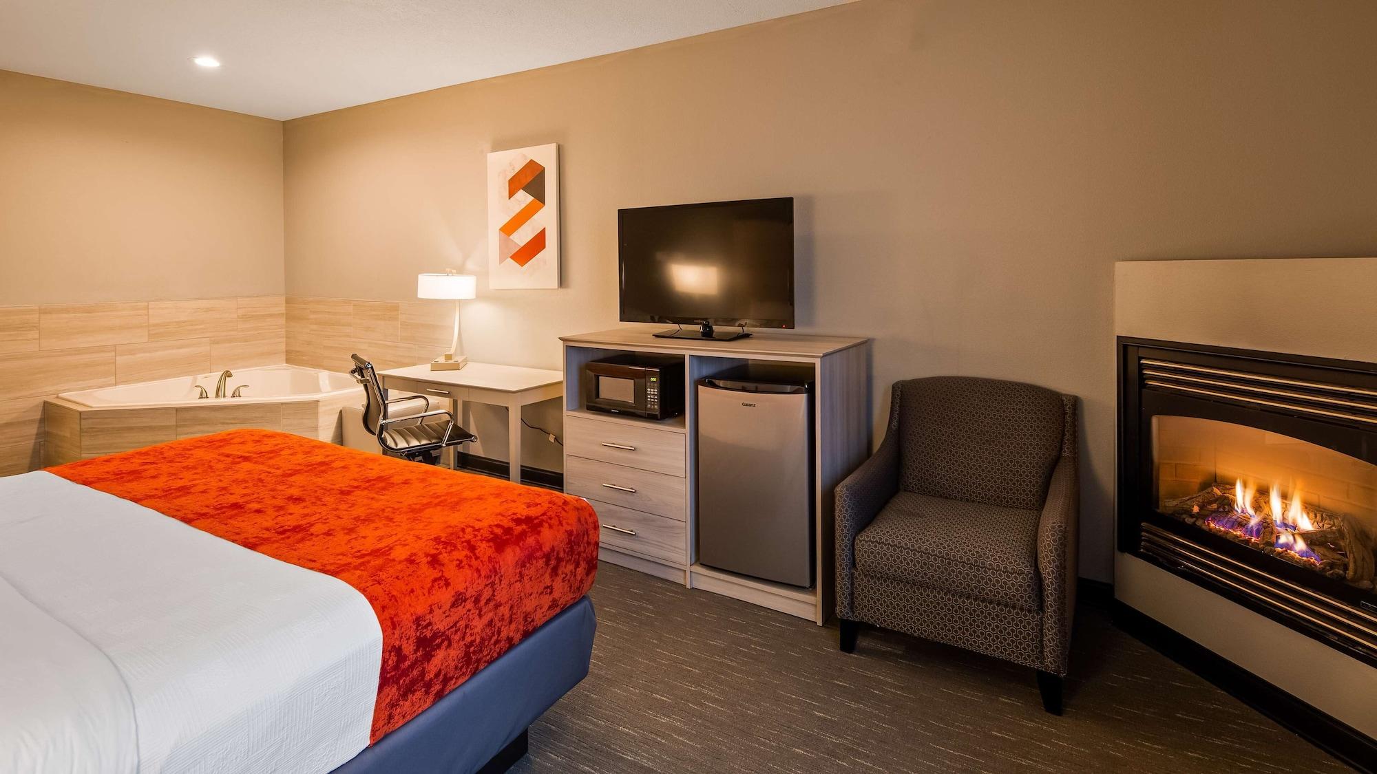 Best Western Plus New Cumberland Exteriör bild
