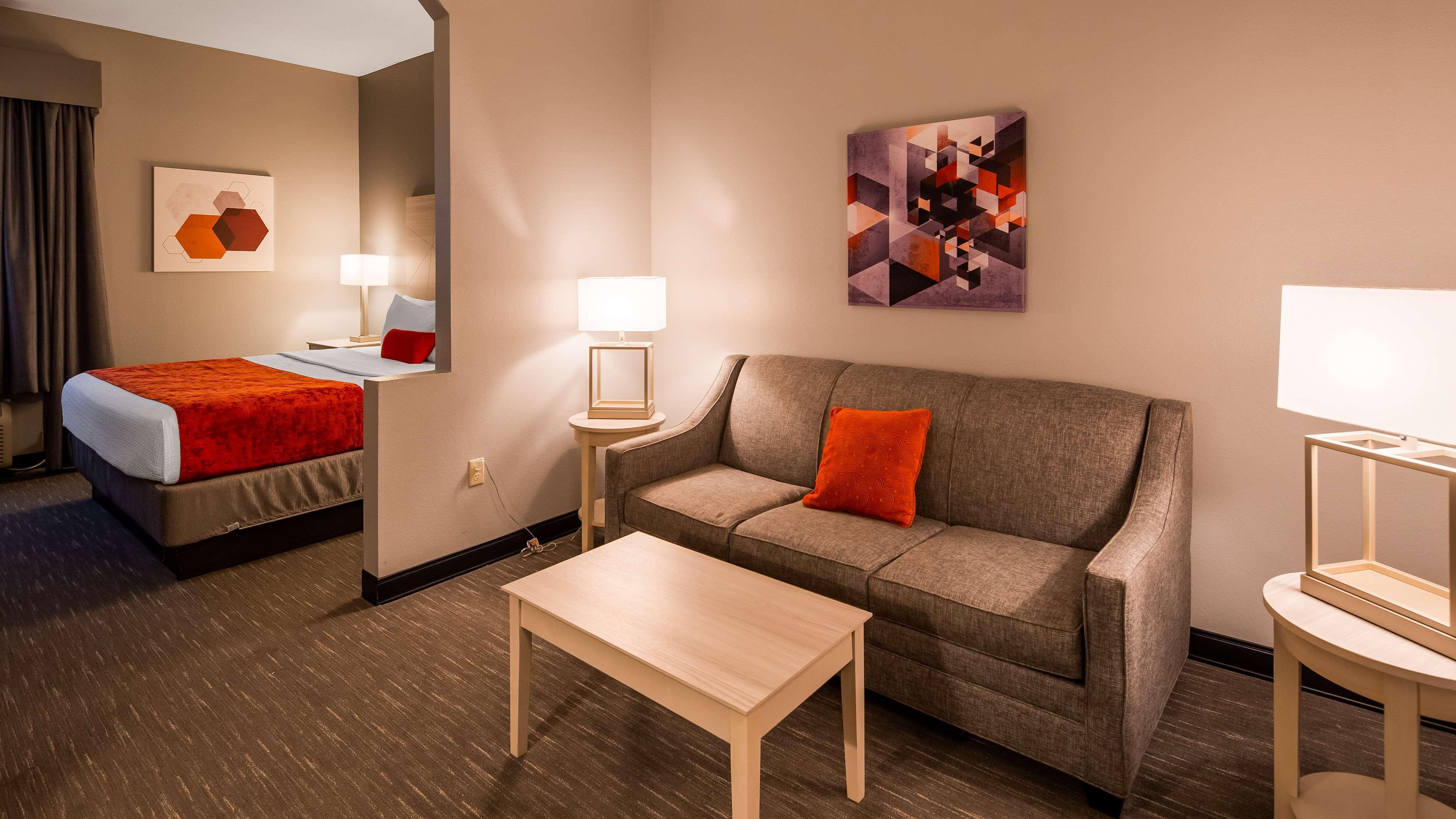 Best Western Plus New Cumberland Exteriör bild