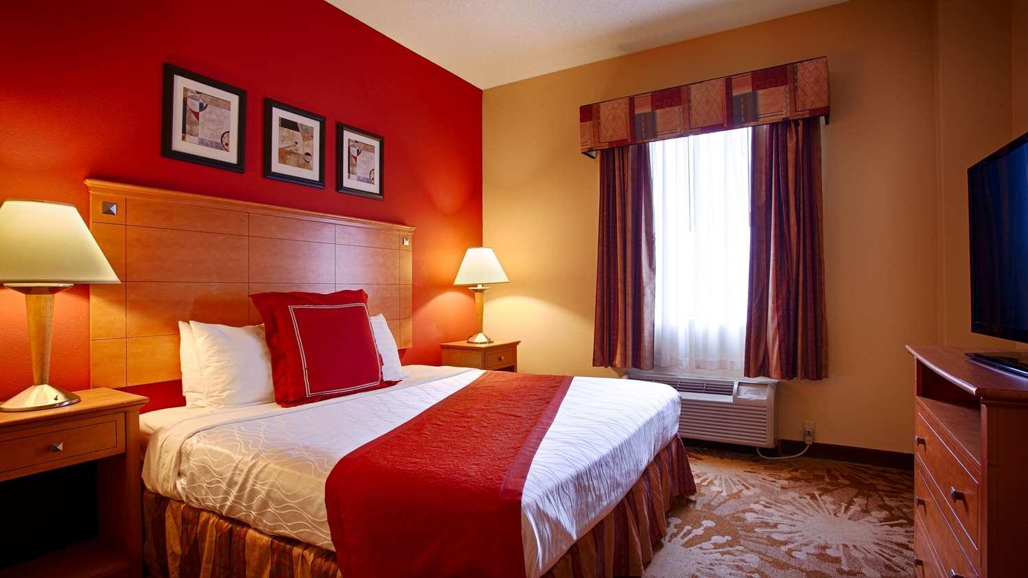 Best Western Plus New Cumberland Exteriör bild