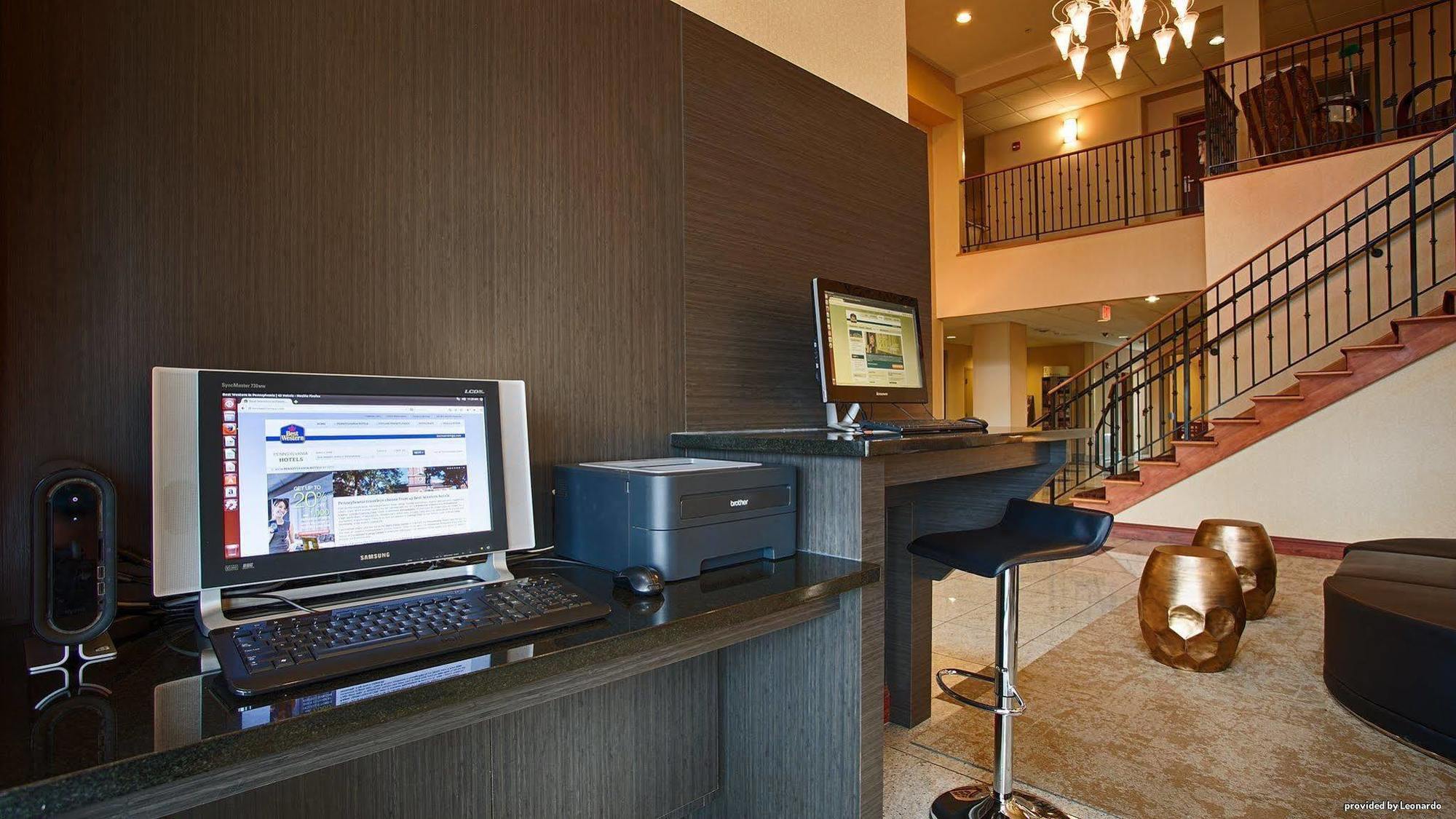 Best Western Plus New Cumberland Exteriör bild